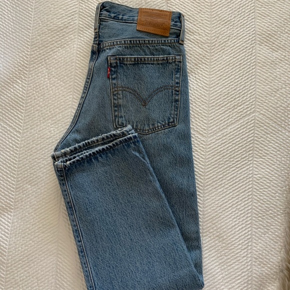 Levi’s Jeans - Picture 4 of 5